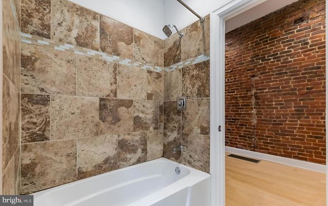 5010 CATHARINE ST, Philadelphia, PA 19143