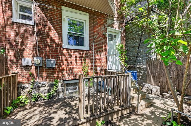 5010 CATHARINE ST, Philadelphia, PA 19143