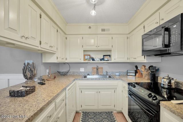 1896 New River Inlet Road 1219, Sneads Ferry, NC 28460