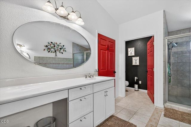 1748 NW Crescent Drive, Grants Pass, OR 97526