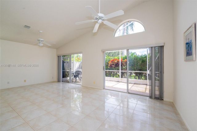 9706 Harbour Lake Circle, Boynton Beach, FL 33437