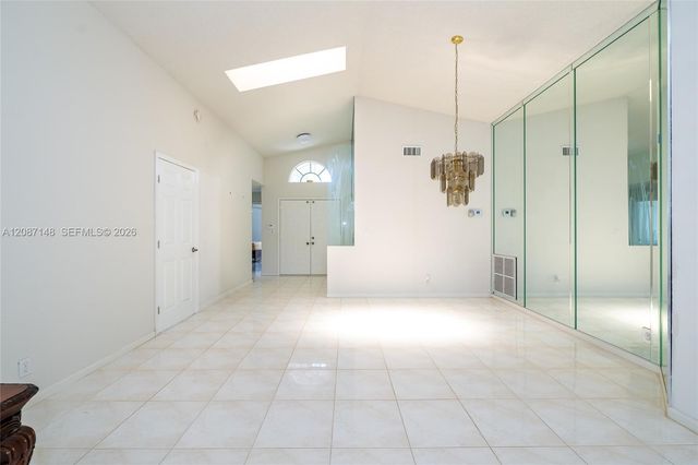 9706 Harbour Lake Circle, Boynton Beach, FL 33437