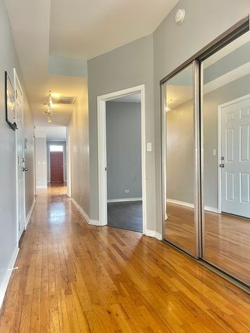 4451 S Indiana Avenue 2S, Chicago, IL 60653