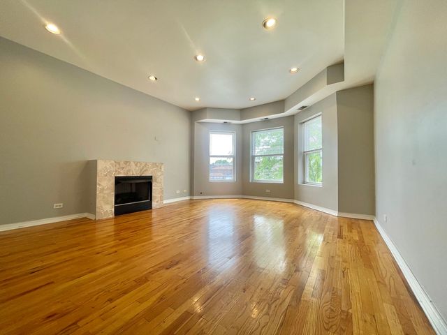 4451 S Indiana Avenue 2S, Chicago, IL 60653