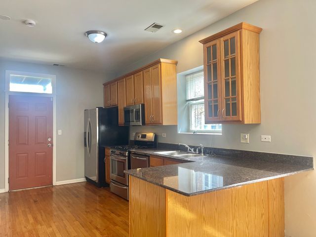 4451 S Indiana Avenue 2S, Chicago, IL 60653