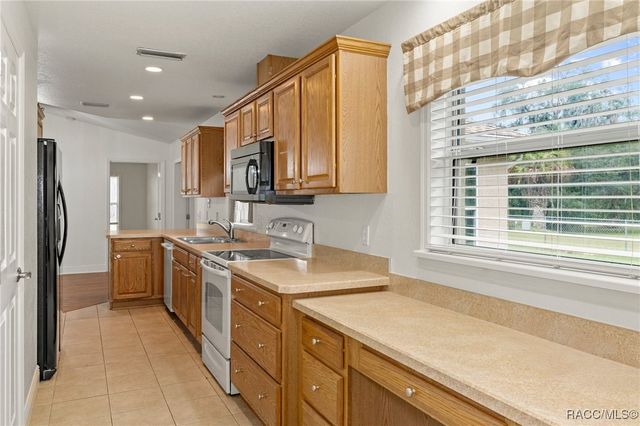 737 S Gospel Oaks Terrace, Inverness, FL 34450