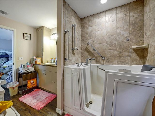 9714 SE 110TH ST RD, Belleview, FL 34420