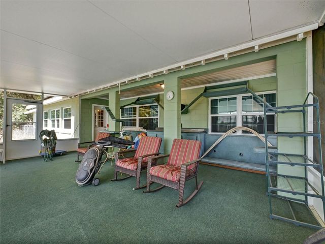 9714 SE 110TH ST RD, Belleview, FL 34420