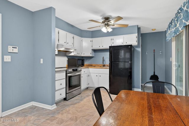 257 Lake Shore Drive, East Greenbush, NY 12144