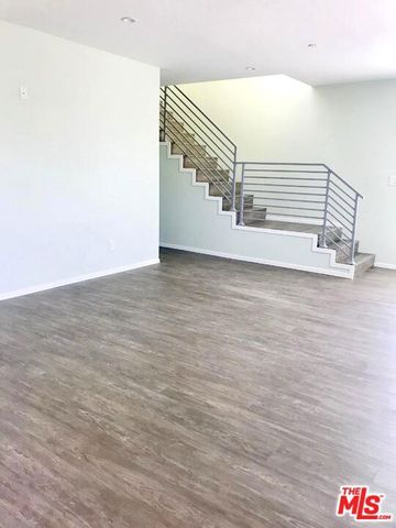 8620 Melvil Street 1, Los Angeles, CA 90034