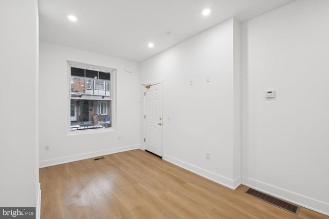 1325 KERBAUGH ST, Philadelphia, PA 19140