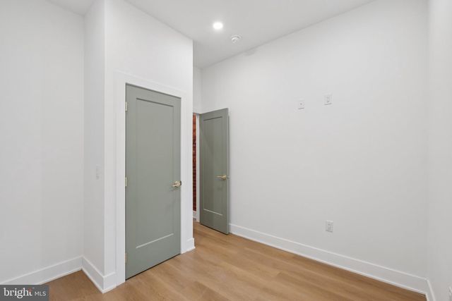 1325 KERBAUGH ST, Philadelphia, PA 19140