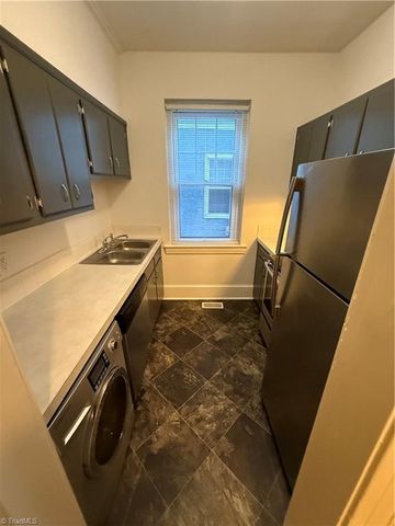 1416 Glade Street 2, Winston-salem, NC 27101