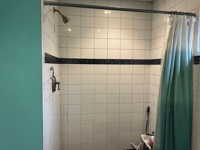 153 Freeman Street Ext, Haverhill, MA 01832