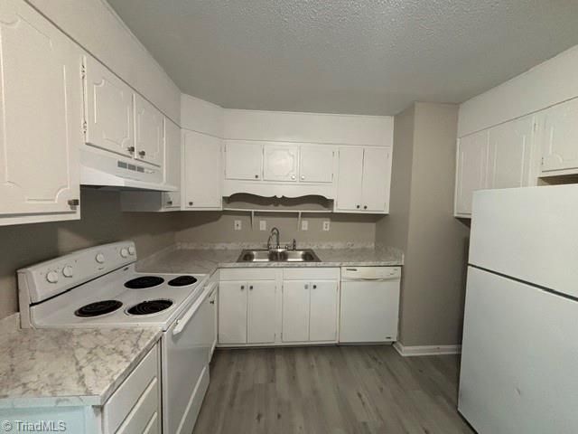 1827 Merritt Drive B, Greensboro, NC 27407