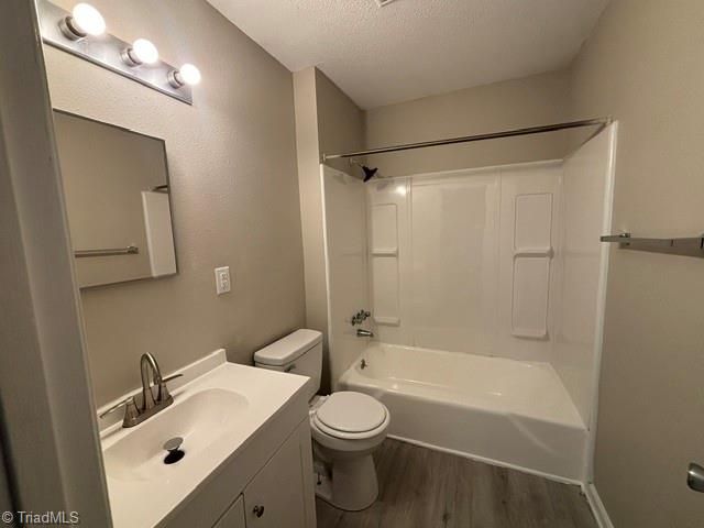 1827 Merritt Drive B, Greensboro, NC 27407