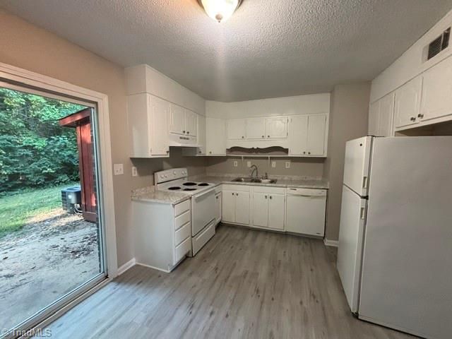 1827 Merritt Drive B, Greensboro, NC 27407