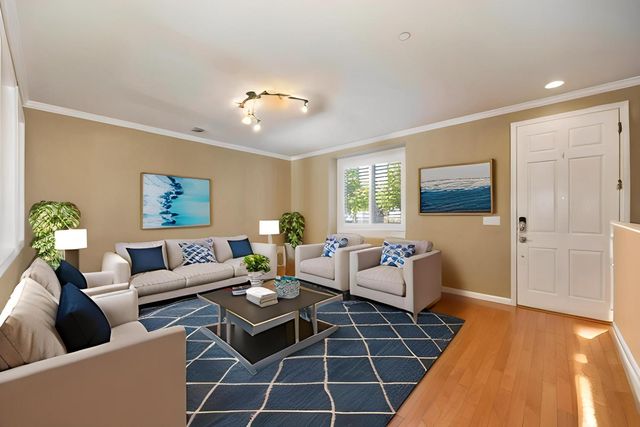 3064 Parkham Dr, Roseville, CA 95747