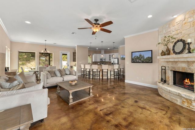 786 SHEPHERDS CROOK, Helotes, TX 78023
