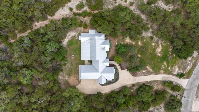 786 SHEPHERDS CROOK, Helotes, TX 78023
