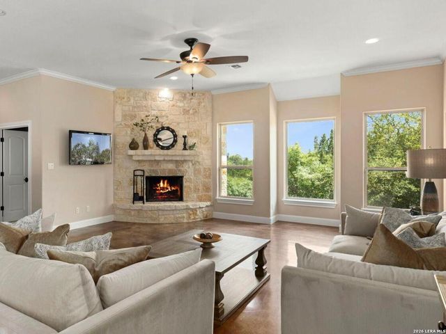 786 SHEPHERDS CROOK, Helotes, TX 78023