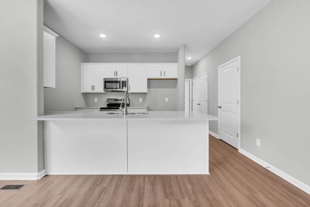 60 E Fork Drive, Clarksville, TN 37042