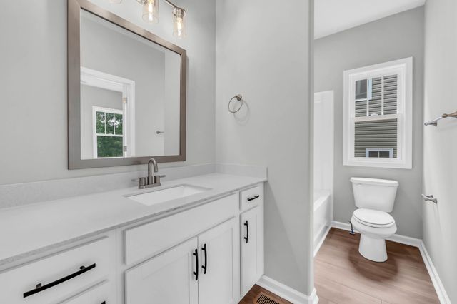 60 E Fork Drive, Clarksville, TN 37042