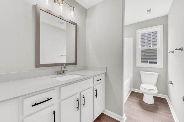 60 E Fork Drive, Clarksville, TN 37042