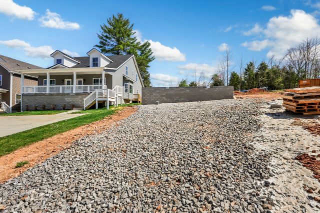 60 E Fork Drive, Clarksville, TN 37042