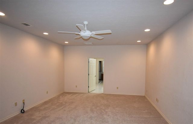 1622 NW 36th St, Lawton, OK 73505