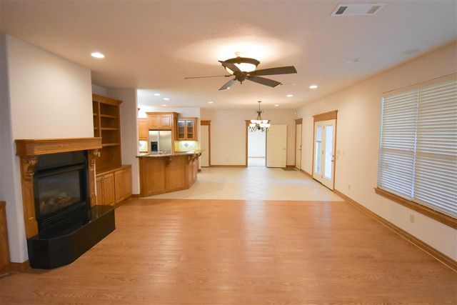 1622 NW 36th St, Lawton, OK 73505