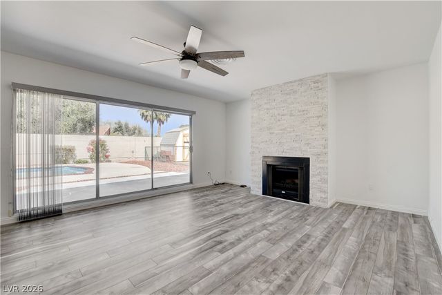 3770 Meadowcrest Drive, Las Vegas, NV 89121