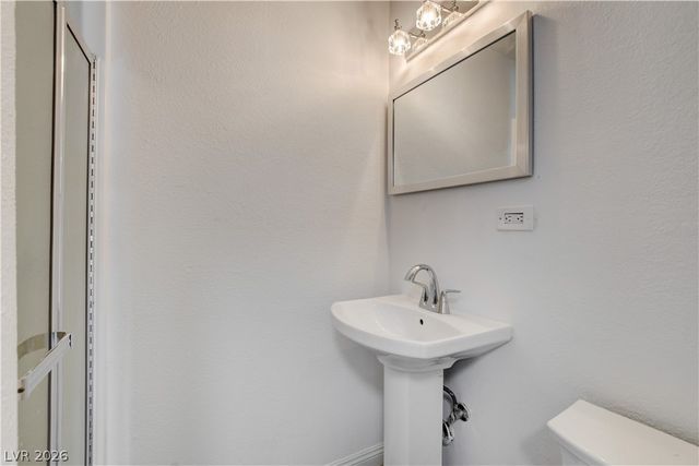 3770 Meadowcrest Drive, Las Vegas, NV 89121