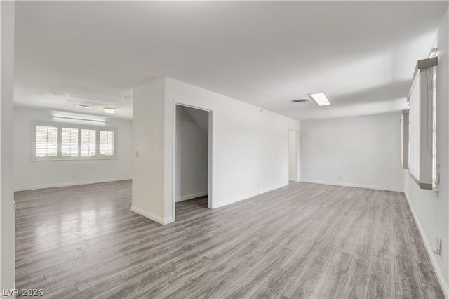 3770 Meadowcrest Drive, Las Vegas, NV 89121