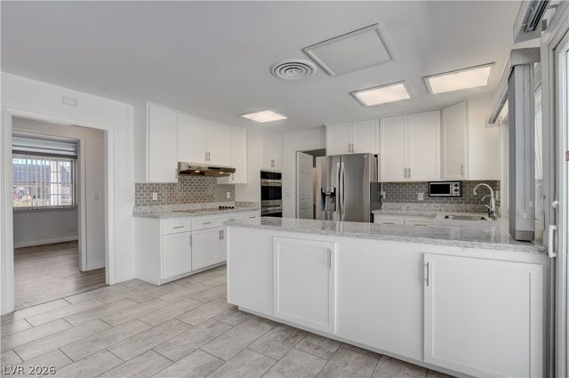 3770 Meadowcrest Drive, Las Vegas, NV 89121