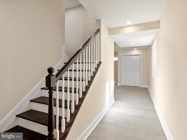 3413 WOODS AVE, Alexandria, VA 22302