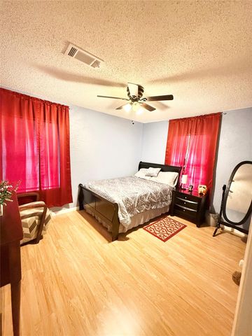 521 Cypress Avenue, Crosby, TX 77532