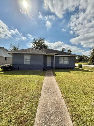521 Cypress Avenue, Crosby, TX 77532