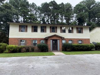 2510 Commerce Road D, Jacksonville, NC 28546