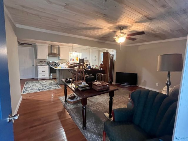 1035 Portwood Drive, Albertville, AL 35951