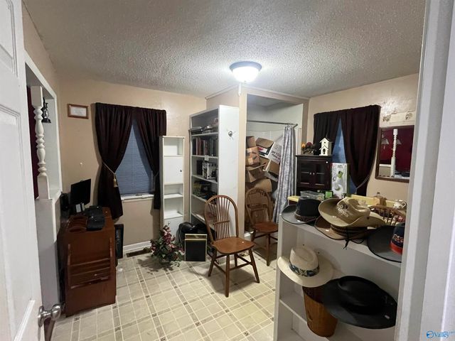 1035 Portwood Drive, Albertville, AL 35951