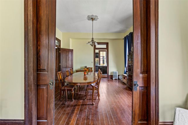 2002 Ave K, Galveston, TX 77550