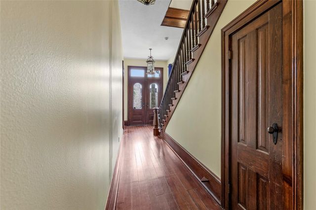 2002 Ave K, Galveston, TX 77550