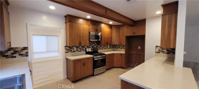 23310 Weller Place, Woodland Hills, CA 91367