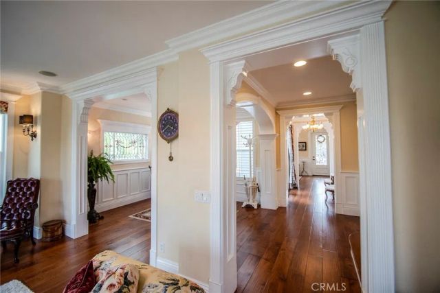 27016 Island, Valencia, CA 91355