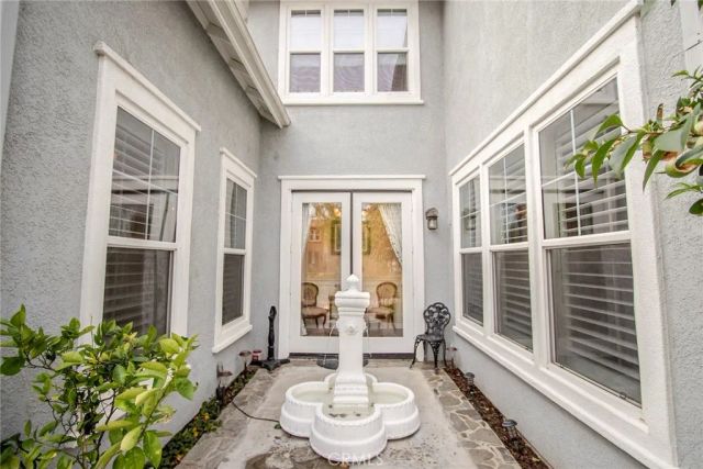 27016 Island, Valencia, CA 91355