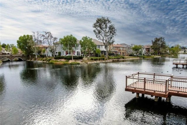 27016 Island, Valencia, CA 91355