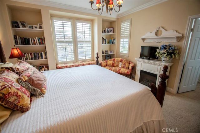 27016 Island, Valencia, CA 91355