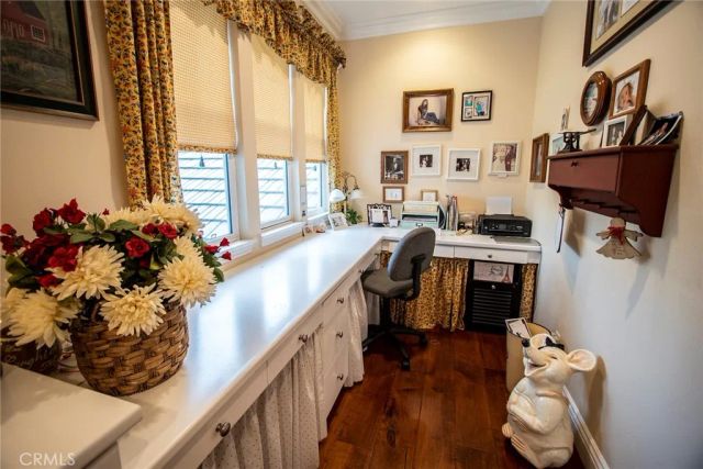 27016 Island, Valencia, CA 91355