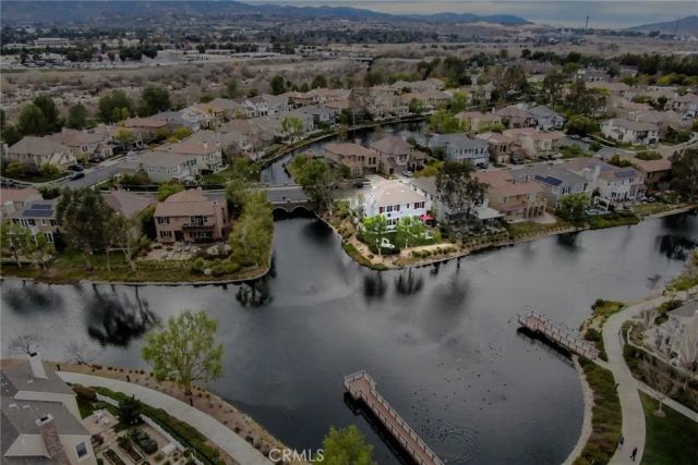 27016 Island, Valencia, CA 91355